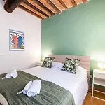 Suite 35 Nel Centro Storico Di Siena In The Historic Center Of Siena